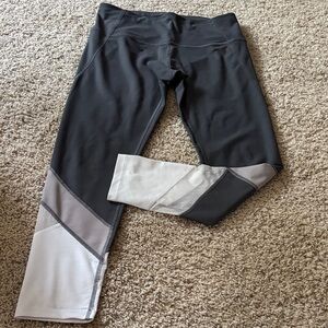 Stylish Women Gray Leggings